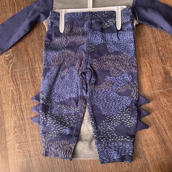Carter’s baby boy 3-piece dinosaur set - Picture 3 of 4